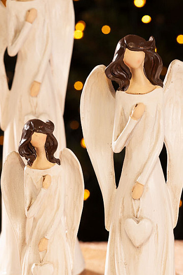 ANĐEOSKI POLJUPCI SA SRCEM