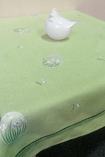 Vezeni uskrsni stolnjak i šalovi USKRSNO jaje