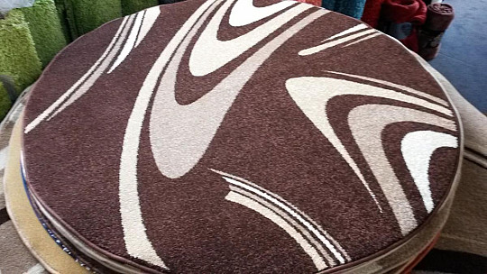 krug tepiha KAVA smeđa