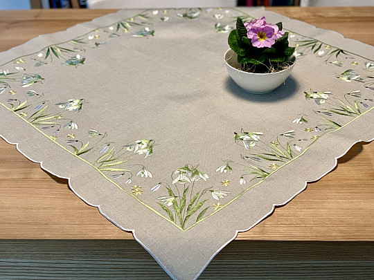 Vezeni stolnjak i šal PAHULJICA