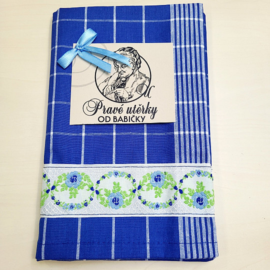 BAKIN PLAVI RUČNIK S CVIJEĆEM