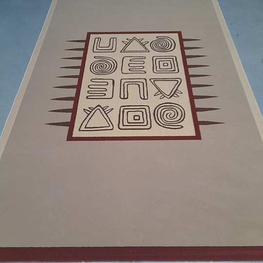 Moderni dizajnerski tepih I