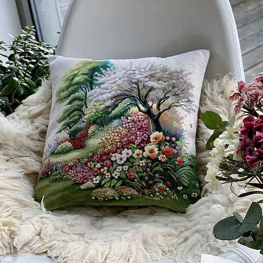 Tapiserijska jastučnica MRTVA PRIRODA U PARKU