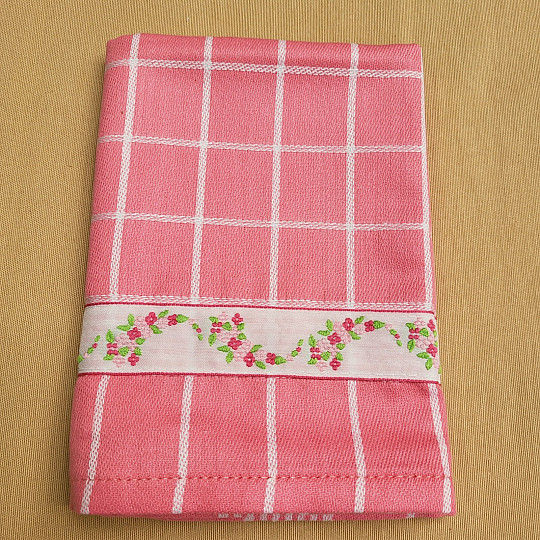 Ručnici od GRANDMA PINK S MINI CVIJEĆEM