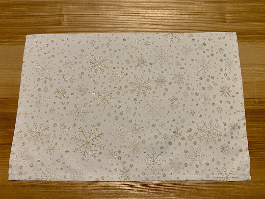 Božićni postav stola PAHULJICE I ZLATO