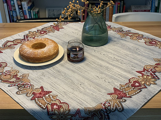 Tapiserijski stolnjak i šal BOŽIĆNI MEDENJAK