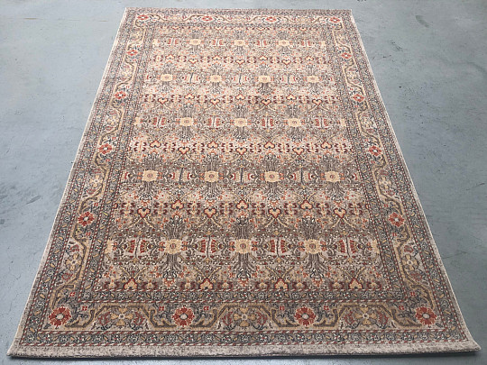 Luksuzni vuneni tepih LEGEND 468-12/GB620