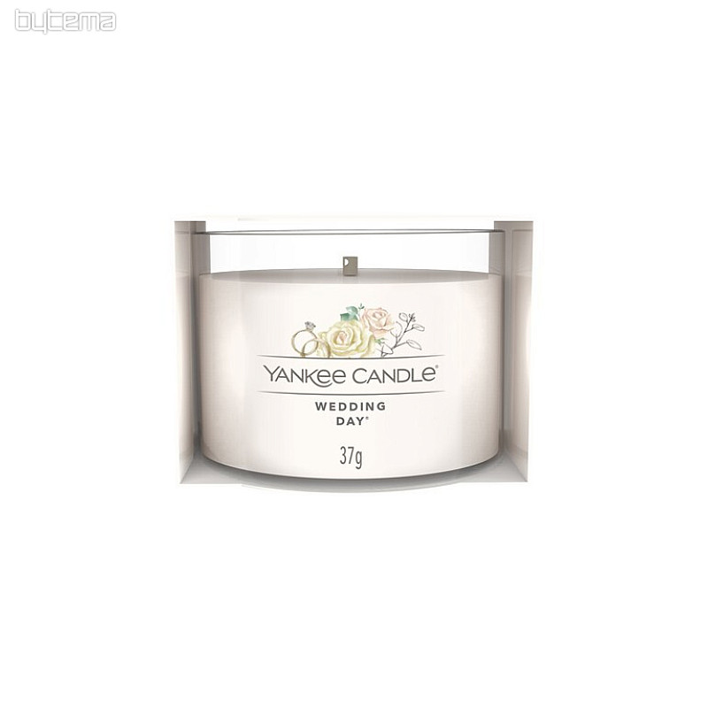 svijeća YANKEE CANDLE miris DAN VJENČANJA u čaši 37g