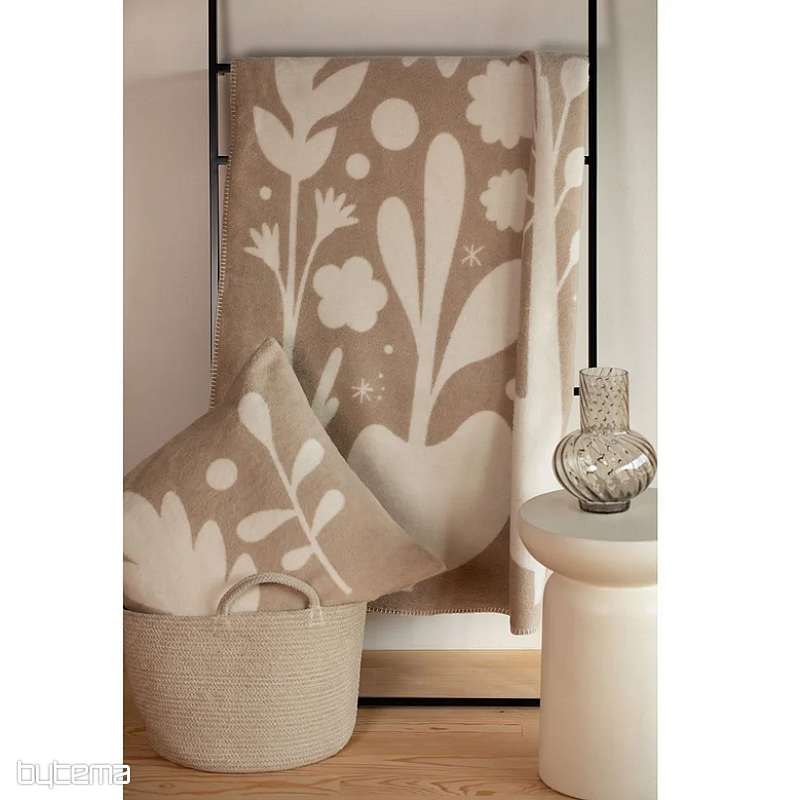 Deka DF SAVONA FOLKLORE FLOWERS ECRU