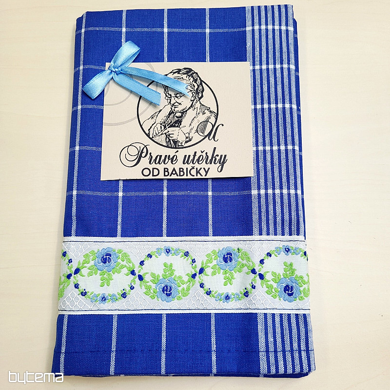 BAKIN PLAVI RUČNIK S CVIJEĆEM