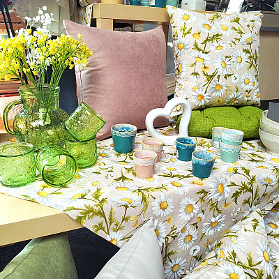 Proljetno cvijeće puno boja i mirisa