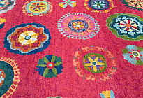 Tepisi sa modernim MANDALA uzorkom