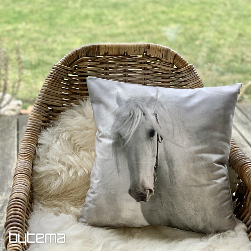 Ukrasna navlaka za jastuk WHITE HORSE