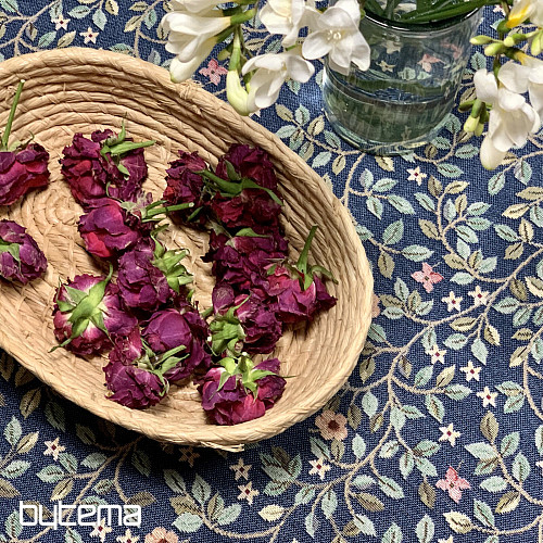 Tapiserijski stolnjak i šal DRVO SREĆE preko cijele PLAVE