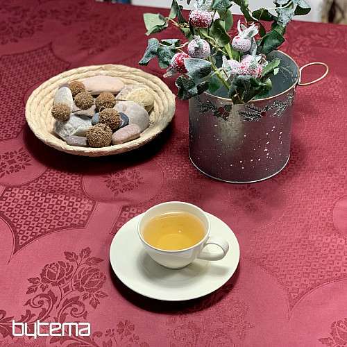 Stolnjak DAMASK bordo 120x140