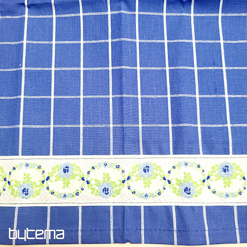 BAKIN PLAVI RUČNIK S CVIJEĆEM