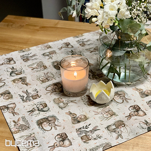 Uskrsni stolnjak KOKOŠI I JAJA