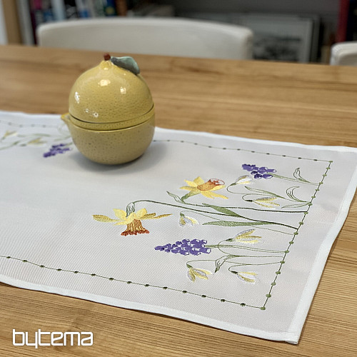 Vezeni stolnjak i šal NARCISSIS I SNJEŽNA KĆI