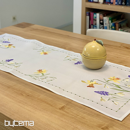 Vezeni stolnjak i šal NARCISSIS I SNJEŽNA KĆI