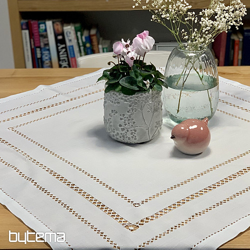 Stolnjak ČIPKA BIJELA RUŽA