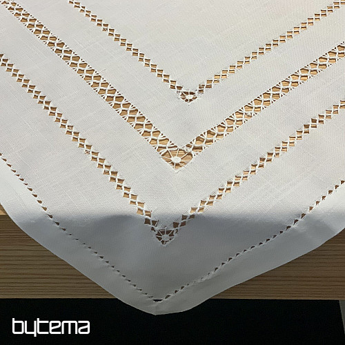 Stolnjak ČIPKA BIJELA RUŽA