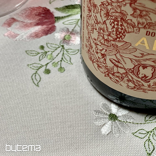 Vezeni stolnjak i šal BUKET S TULIPANIMA