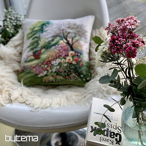 Tapiserijska jastučnica MRTVA PRIRODA U PARKU