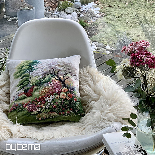 Tapiserijska jastučnica MRTVA PRIRODA U PARKU