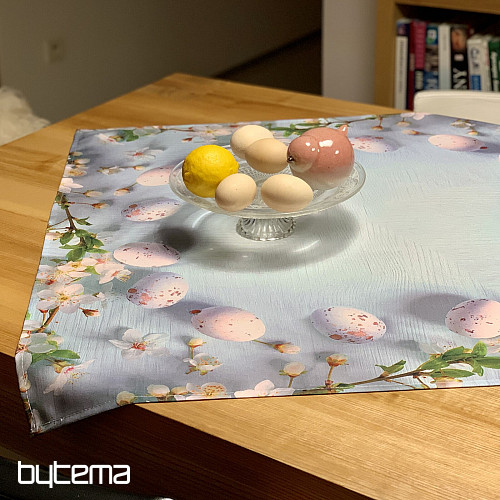 Stolnjak i šal USKRS s cvijećem