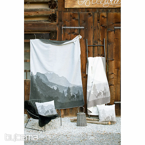 Dekorativni pokrov DF JELEN SILVRETTA smeđi