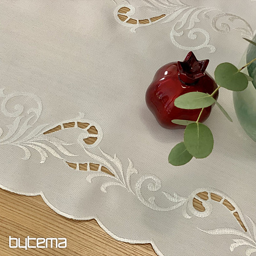 Stolnjak i šal BIJELI SAN vezeni