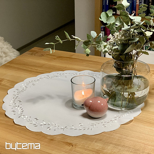 Stolnjak i šal BIJELO CVIJEĆE izvezeni