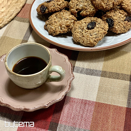 Stolnjak i šal ATILA CRVENI