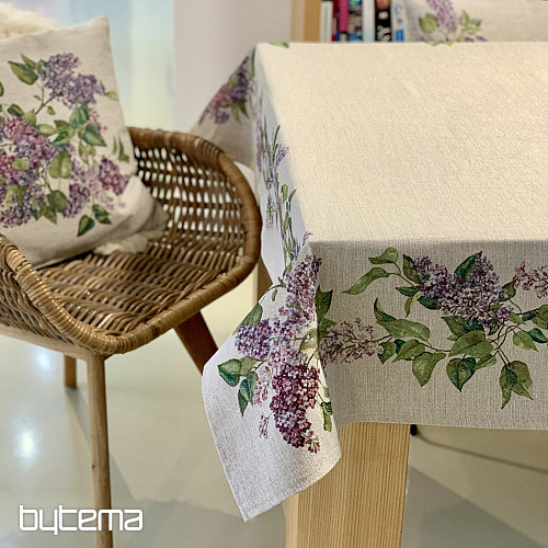 Tapiserijska jastučnica LILAC u sredini