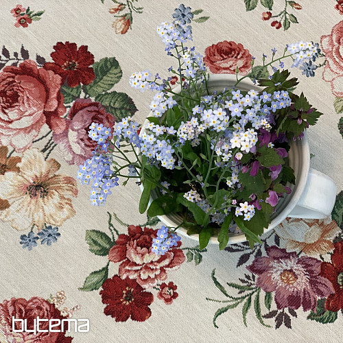 Tapiserijski stolnjak ROMANTIČNA RUŽA